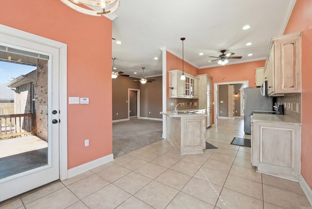 7 Palmer Court, Searcy, AR 72143