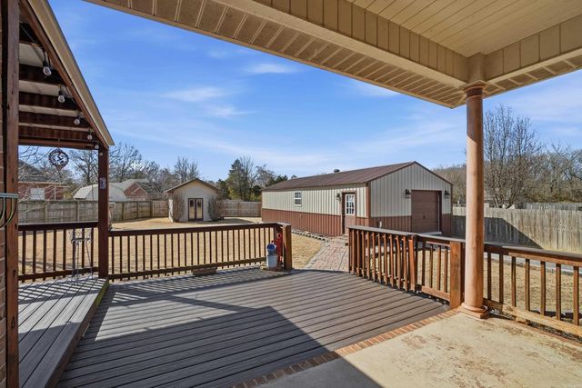 7 Palmer Court, Searcy, AR 72143