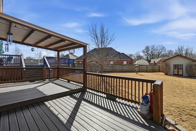 7 Palmer Court, Searcy, AR 72143