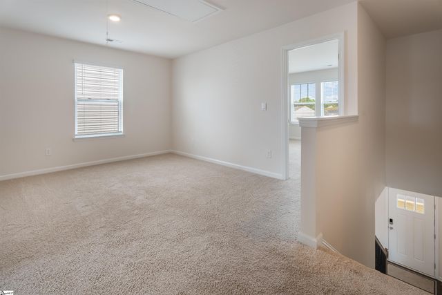 737 Rockhurst Way, Woodruff, SC 29388