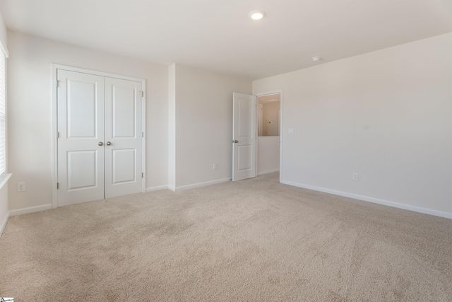 737 Rockhurst Way, Woodruff, SC 29388