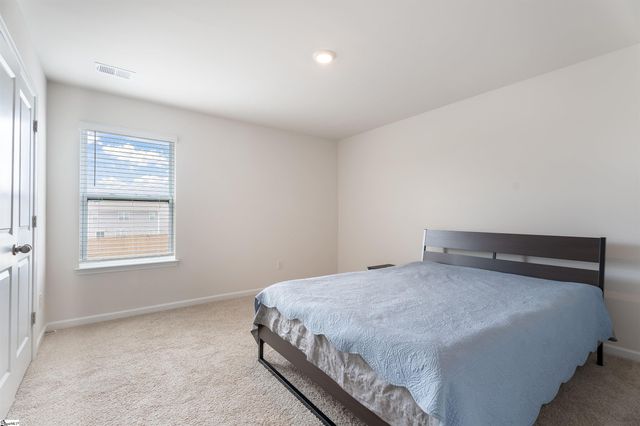 737 Rockhurst Way, Woodruff, SC 29388