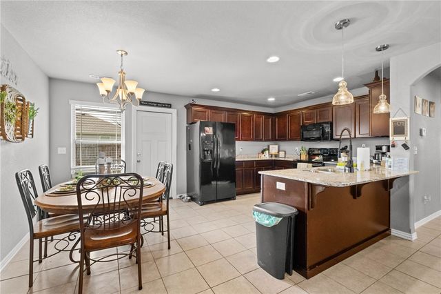 1620 Secretariat Lane, Prairie Grove, AR 72753