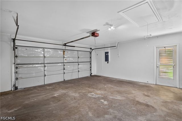 2601 SW 37th TER, Cape Coral, FL 33914