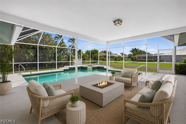 2601 SW 37th TER, Cape Coral, FL 33914
