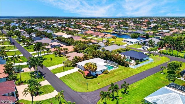 2601 SW 37th TER, Cape Coral, FL 33914
