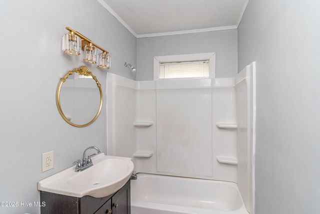 1209 Sycamore Road, Kinston, NC 28501