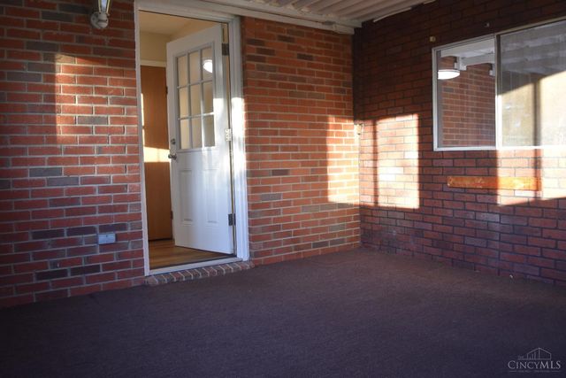 2953 Commodore Lane, Colerain Twp, OH 45251