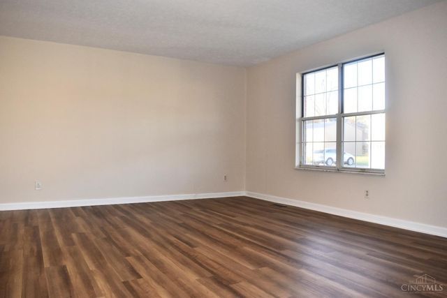 2953 Commodore Lane, Colerain Twp, OH 45251