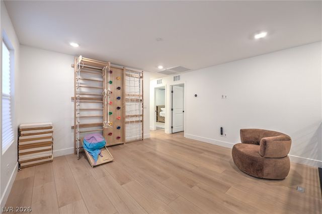 9748 Manchester Peak Avenue, Las Vegas, NV 89178