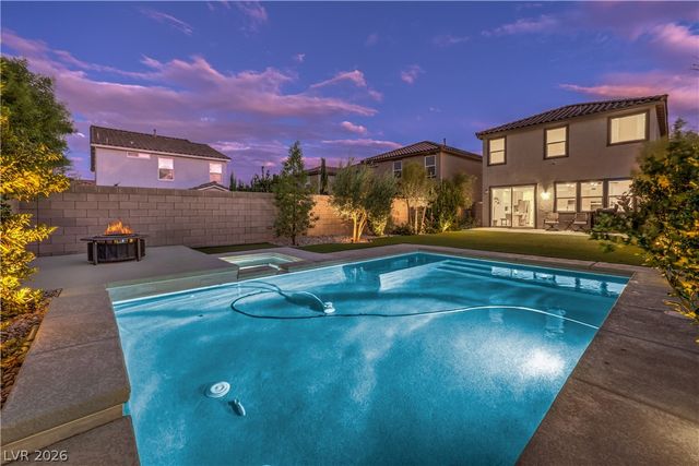 9748 Manchester Peak Avenue, Las Vegas, NV 89178