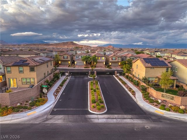 9748 Manchester Peak Avenue, Las Vegas, NV 89178