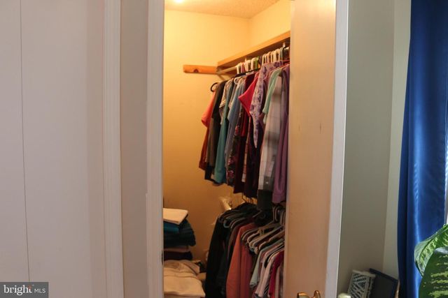 228 MEADOW RIDGE DR, Petersburg, WV 26847