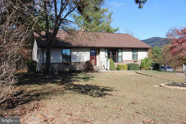 228 MEADOW RIDGE DR, Petersburg, WV 26847