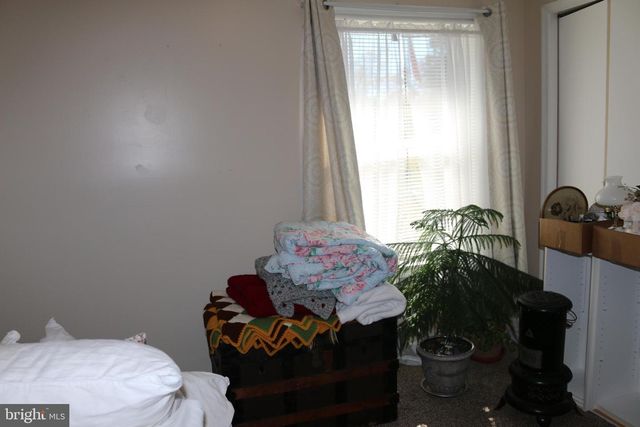 228 MEADOW RIDGE DR, Petersburg, WV 26847