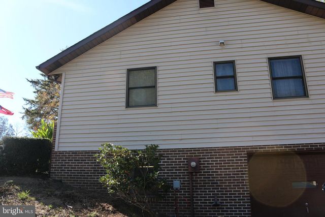 228 MEADOW RIDGE DR, Petersburg, WV 26847