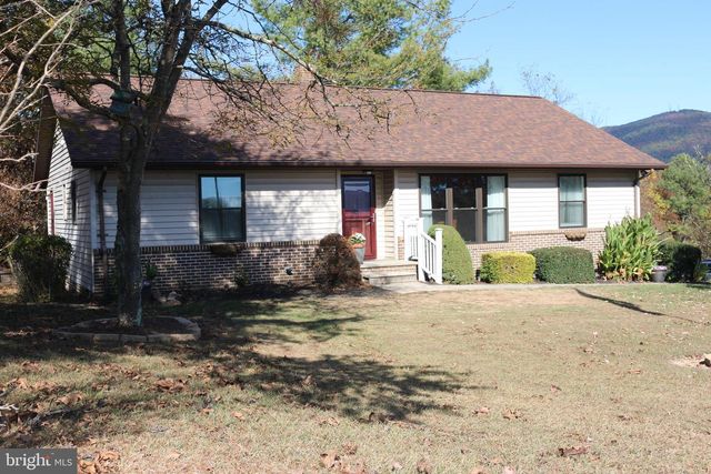 228 MEADOW RIDGE DR, Petersburg, WV 26847