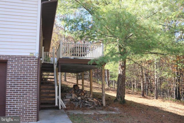 228 MEADOW RIDGE DR, Petersburg, WV 26847