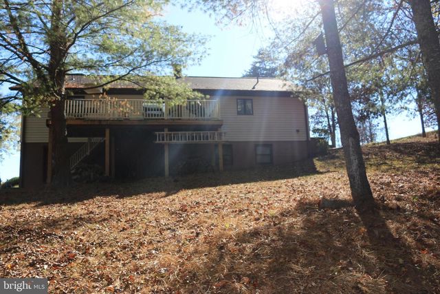 228 MEADOW RIDGE DR, Petersburg, WV 26847