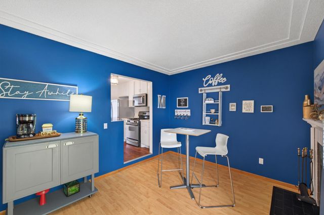 11422 Jay Street NW, Coon Rapids, MN 55433