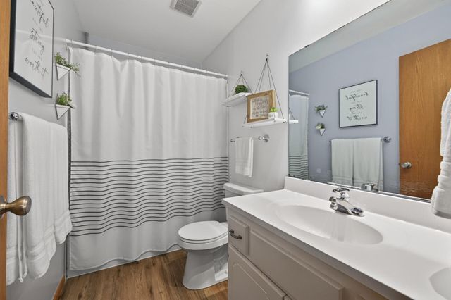 11422 Jay Street NW, Coon Rapids, MN 55433