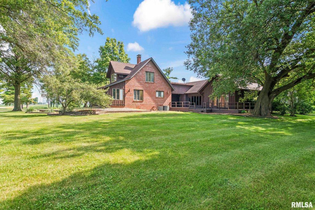 16969 PEORIA Street, Athens, IL 62613