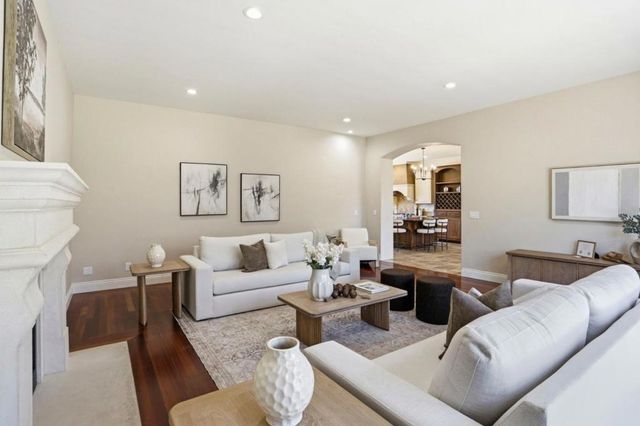 2540 Marsha Way, San Jose, CA 95125