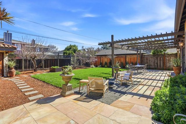 2540 Marsha Way, San Jose, CA 95125