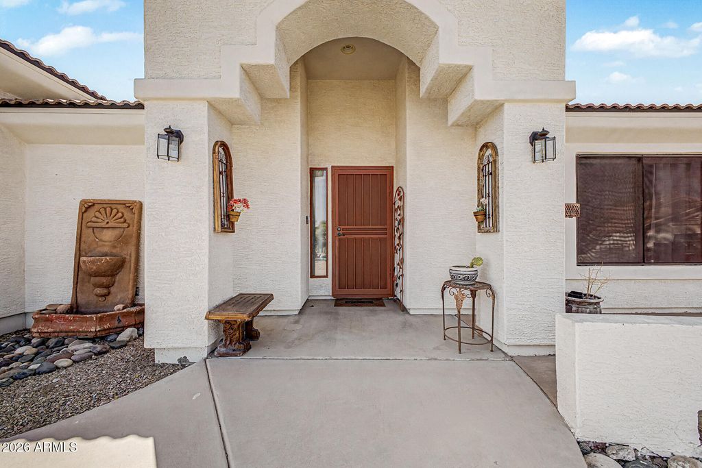 560 TOPEKA Drive, Wickenburg, AZ 85390 — photo 4