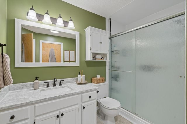 5955 Wedgewood Lane N 66, Plymouth, MN 55446