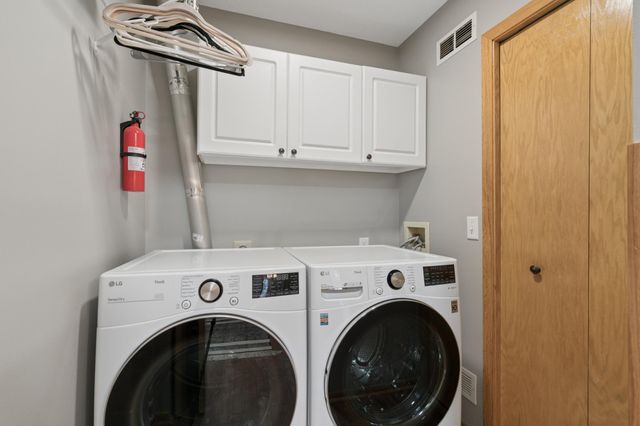 5955 Wedgewood Lane N 66, Plymouth, MN 55446