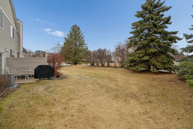 5955 Wedgewood Lane N 66, Plymouth, MN 55446