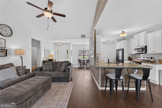 67 Bryn Drive, Dawsonville, GA 30534