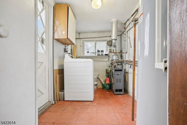 17 Emma Pl, Clifton City, NJ 07013