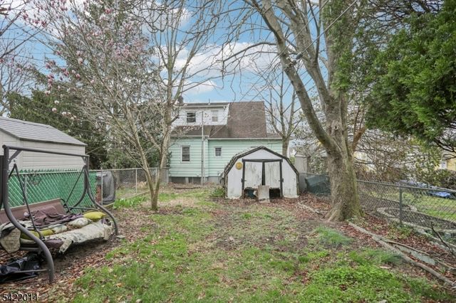 17 Emma Pl, Clifton City, NJ 07013