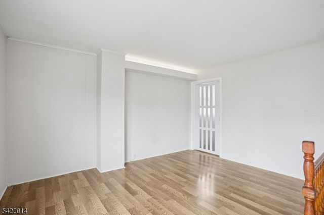 17 Emma Pl, Clifton City, NJ 07013