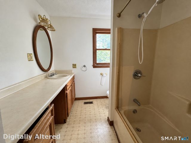 117 Thorpe Avenue, Wallingford, CT 06492