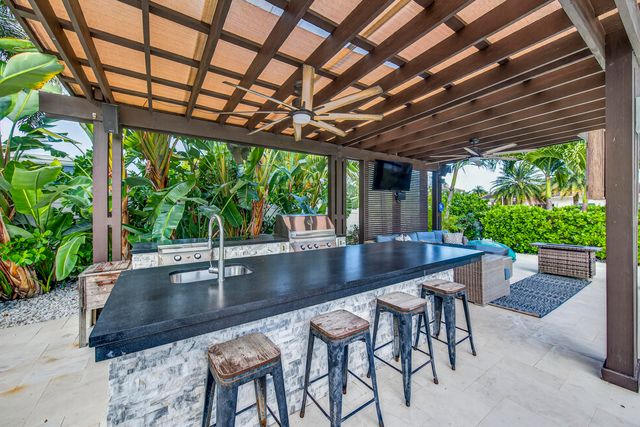 1730 NE 22nd Terrace, Fort Lauderdale, FL 33305