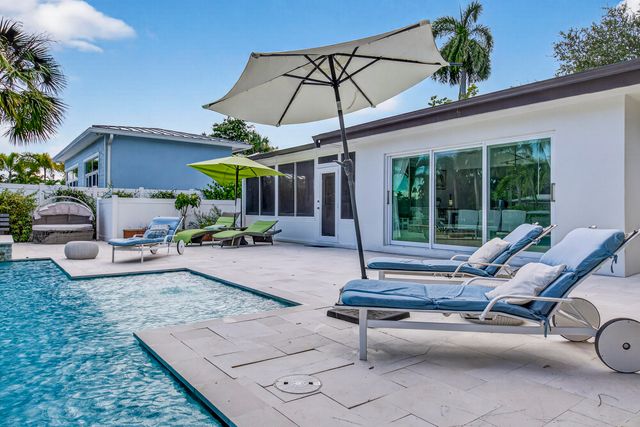 1730 NE 22nd Terrace, Fort Lauderdale, FL 33305