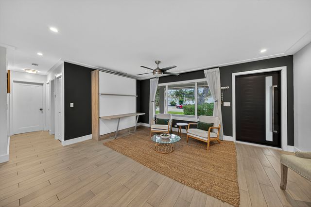 1730 NE 22nd Terrace, Fort Lauderdale, FL 33305