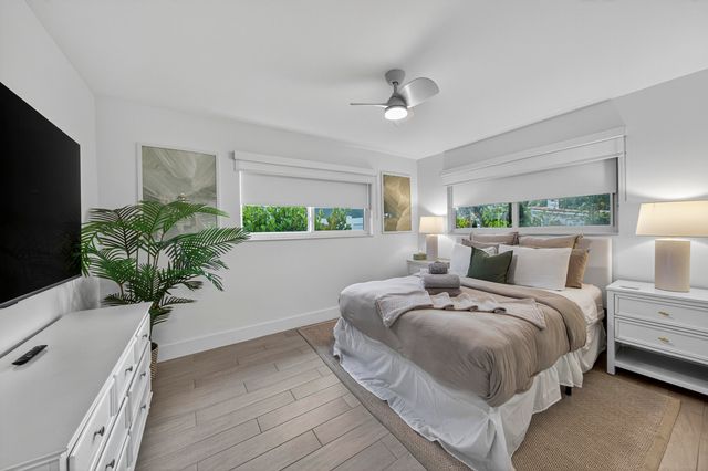 1730 NE 22nd Terrace, Fort Lauderdale, FL 33305