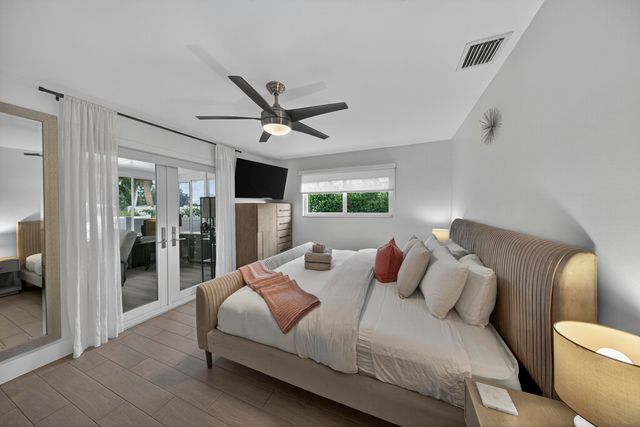 1730 NE 22nd Terrace, Fort Lauderdale, FL 33305