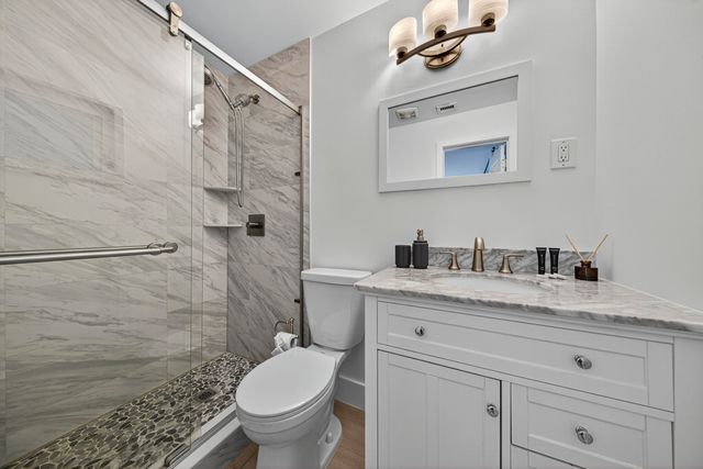 1730 NE 22nd Terrace, Fort Lauderdale, FL 33305