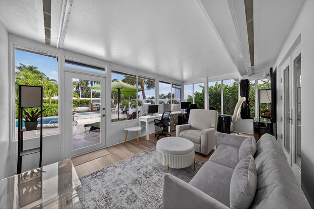 1730 NE 22nd Terrace, Fort Lauderdale, FL 33305