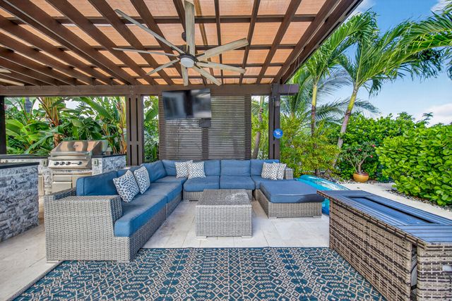 1730 NE 22nd Terrace, Fort Lauderdale, FL 33305