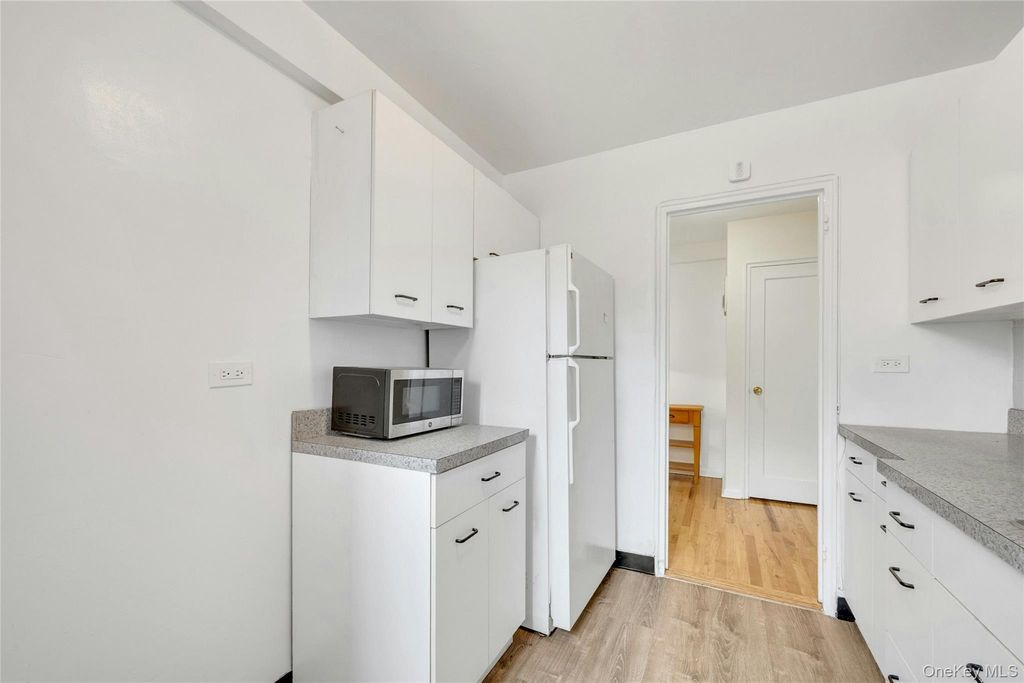 5610 Netherland Avenue 1G, Bronx, NY 10471 — photo 5