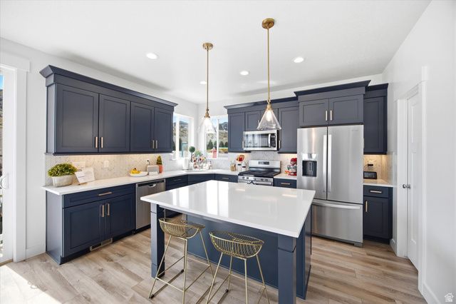 1321 W FORT ROCK DR, Saratoga Springs, UT 84045