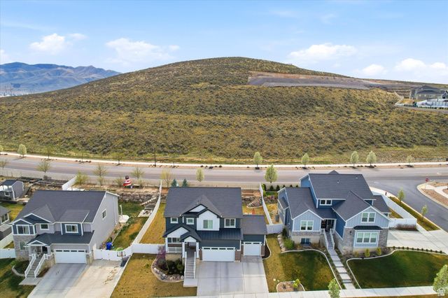 1321 W FORT ROCK DR, Saratoga Springs, UT 84045