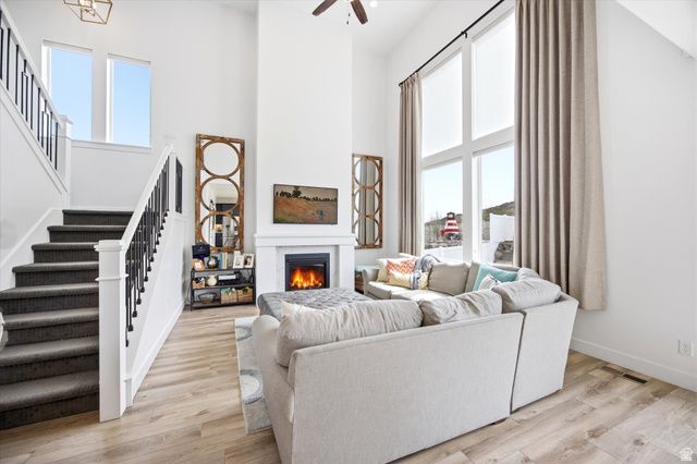 1321 W FORT ROCK DR, Saratoga Springs, UT 84045