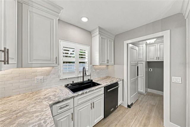 214 S TREASURE DRIVE, Tampa, FL 33609